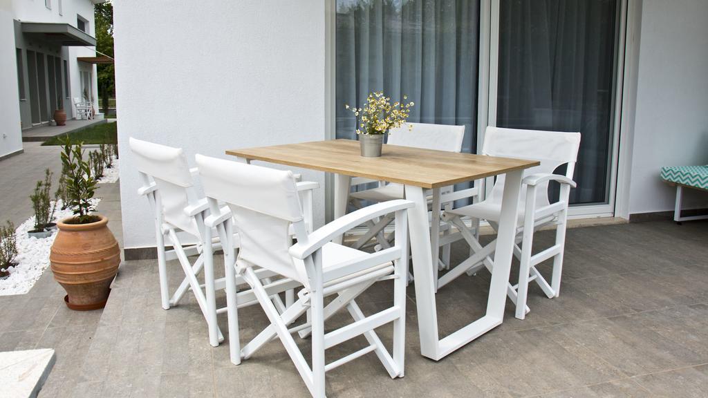 Aristotelia Gi Ikies - Olympiada Poolside Retreats Dış mekan fotoğraf