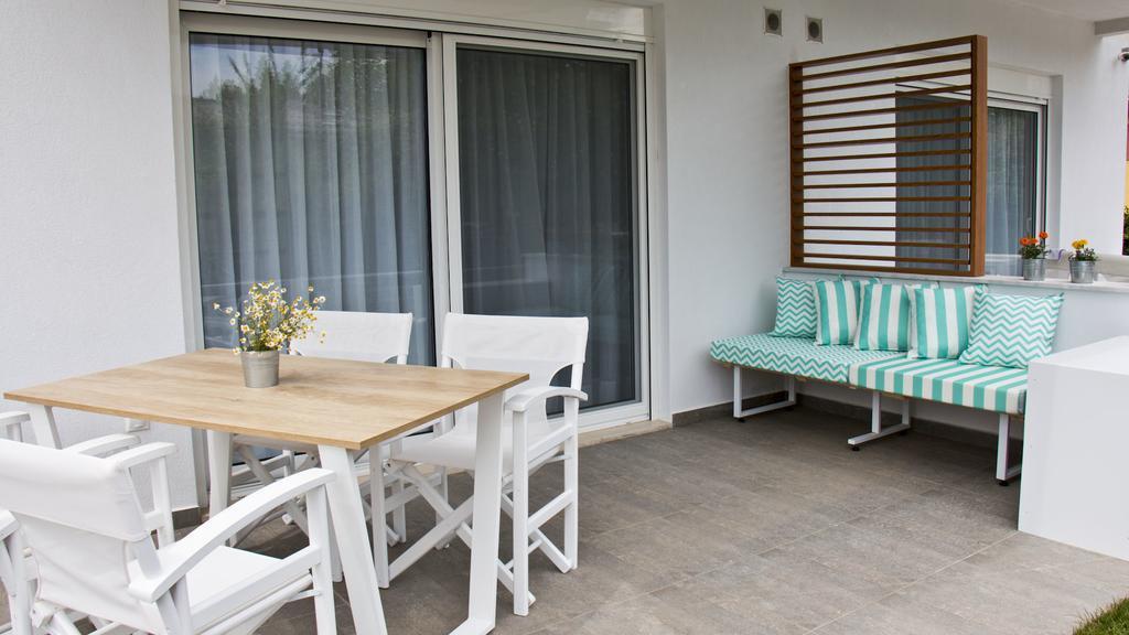Aristotelia Gi Ikies - Olympiada Poolside Retreats Dış mekan fotoğraf
